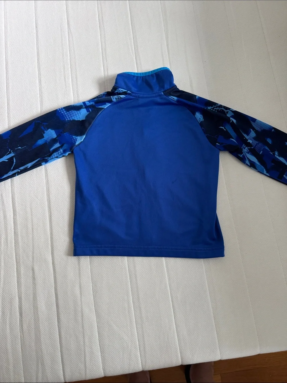 Nike Boys Blue Full-Zip Jacket with Patterned Sleeves
